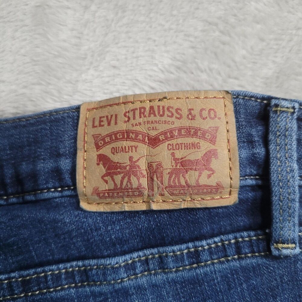 Levi's 311 Shaping Skinny Jeans Womens 31x30 Blue Med Wash Stretch Denim - Picture 13 of 14